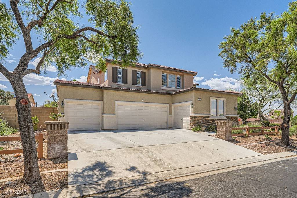 Las Vegas, NV 89113,6103 Sundown Crest ST