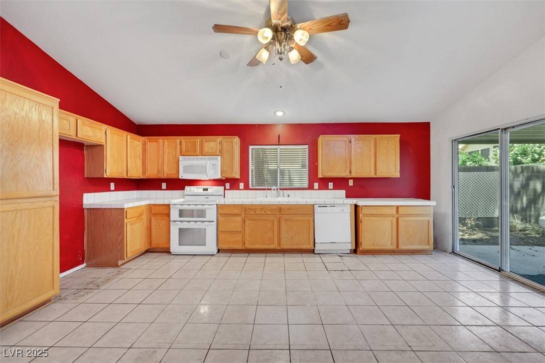 North Las Vegas, NV 89031,1230 Pagentry DR