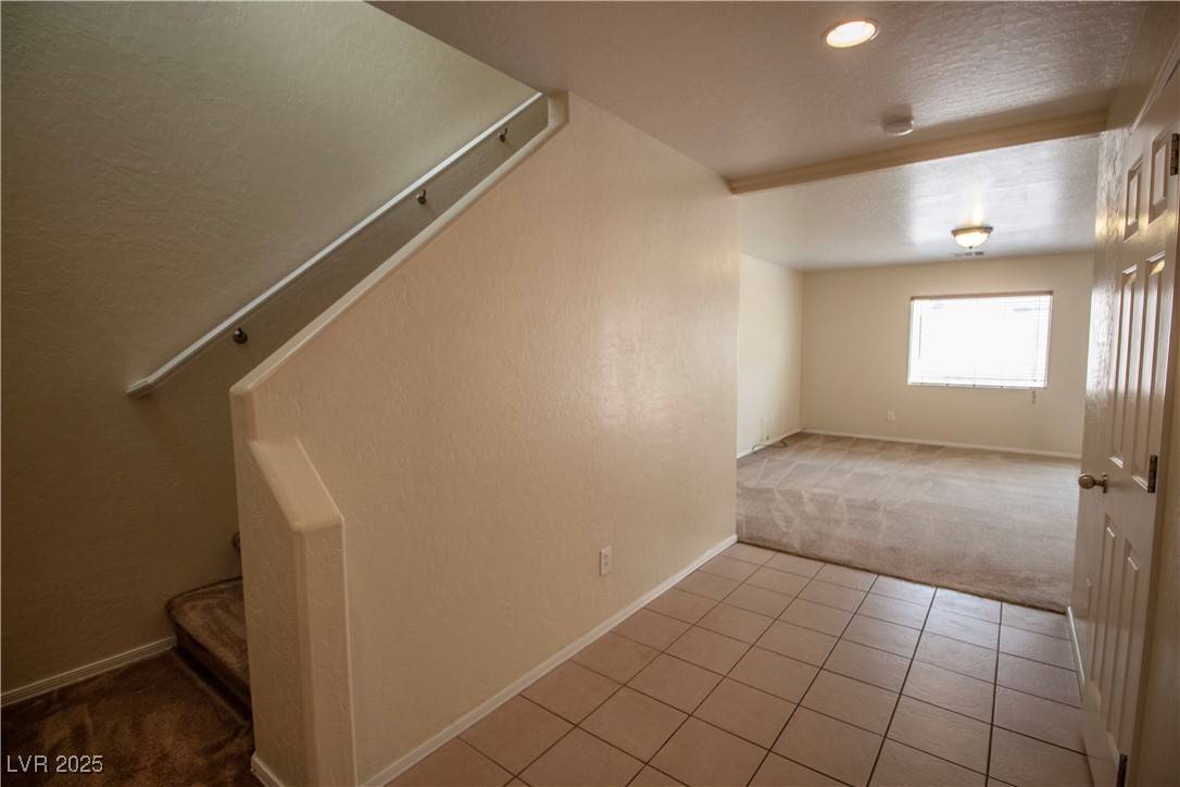 Las Vegas, NV 89148,9041 Westchester Hill AVE