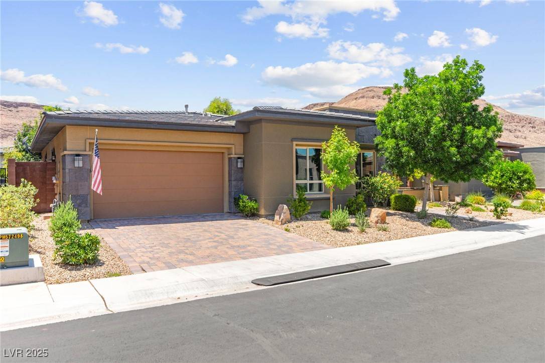Las Vegas, NV 89148,6810 Silver Crescent ST