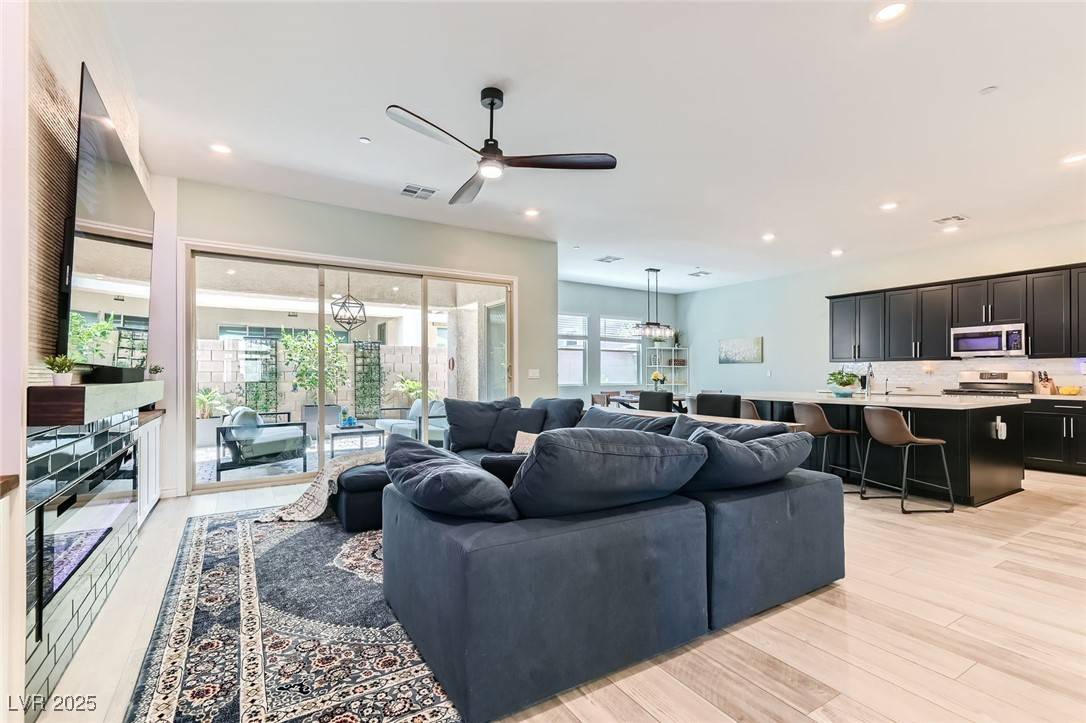 Henderson, NV 89011,704 Webber Park ST