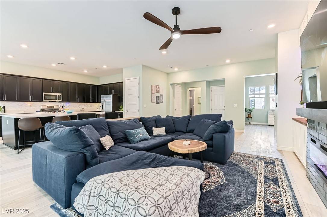 Henderson, NV 89011,704 Webber Park ST