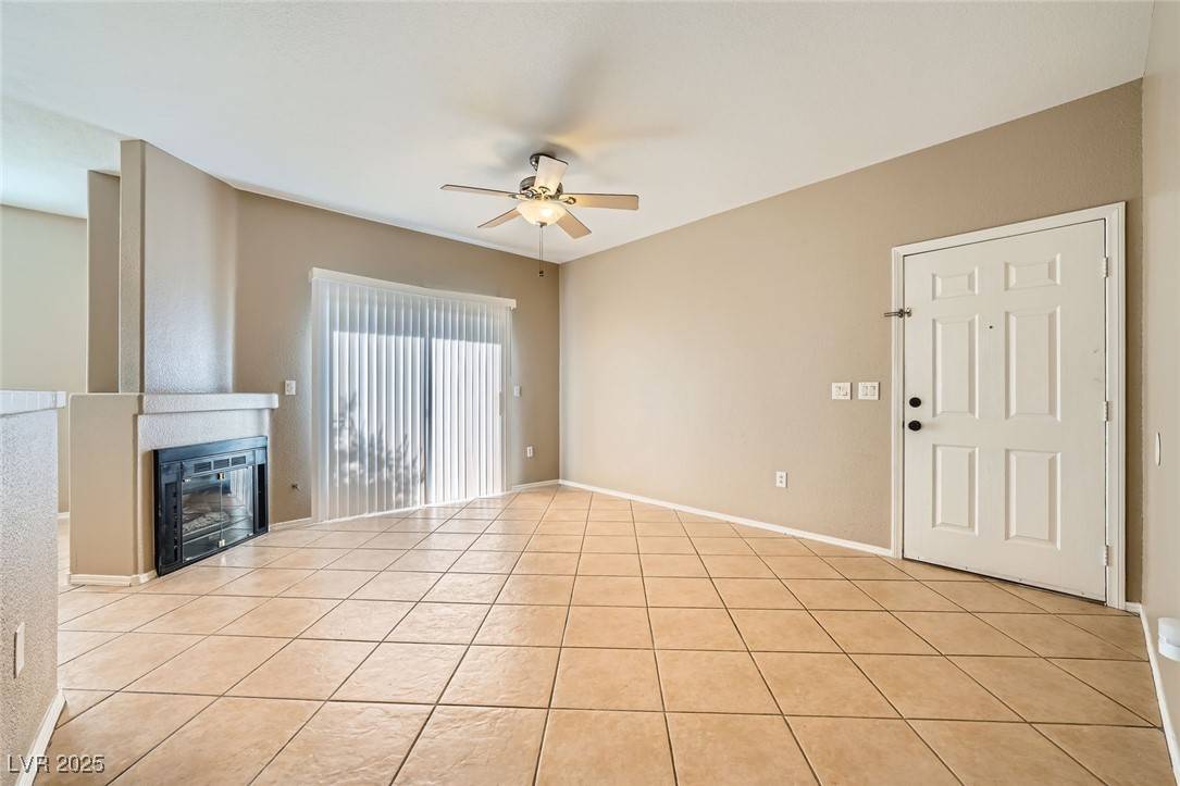 Las Vegas, NV 89128,2108 Calville ST #104