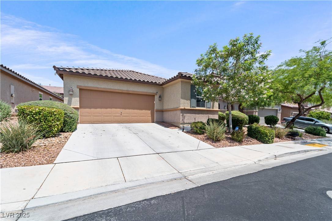 Las Vegas, NV 89148,9288 Valley Betica AVE