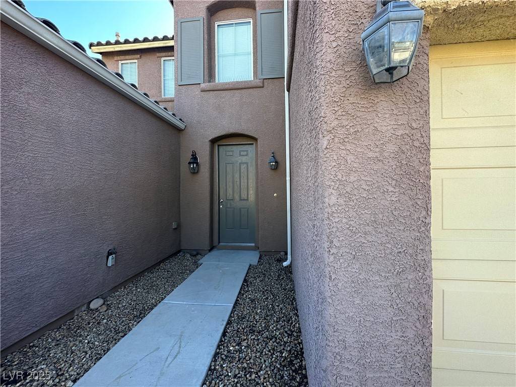 Las Vegas, NV 89139,5553 Chapin Mesa AVE