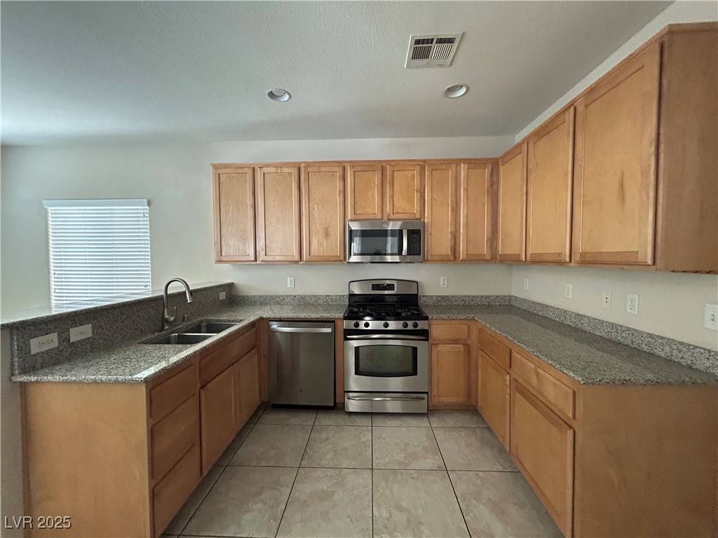 Las Vegas, NV 89139,5553 Chapin Mesa AVE