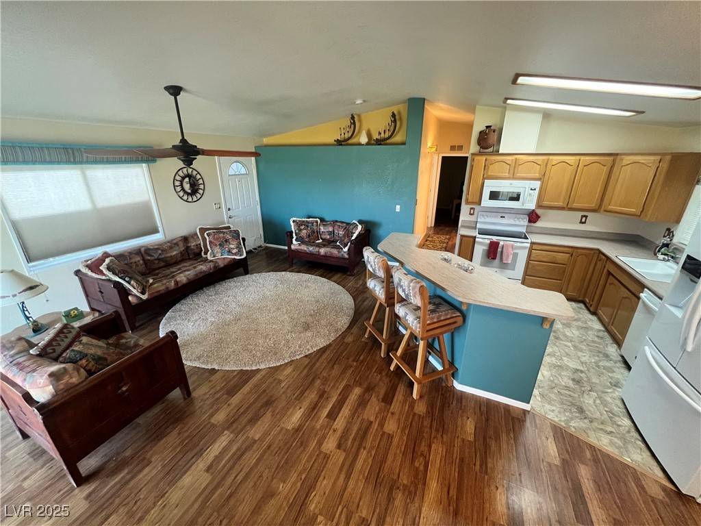 Pahrump, NV 89048,300 Montecito DR
