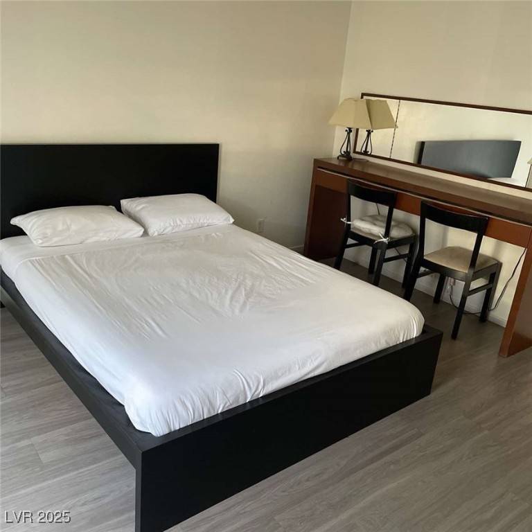 Las Vegas, NV 89109,4650 Koval LN #14D