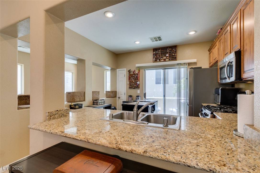 Las Vegas, NV 89141,10583 Mann ST