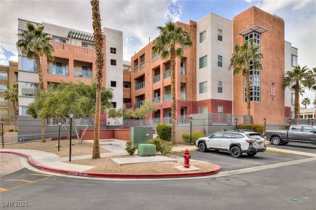 Las Vegas, NV 89123,51 E Agate AVE #304