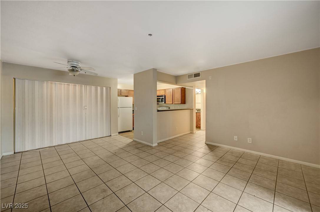 Las Vegas, NV 89128,2121 Blue Breeze DR #103