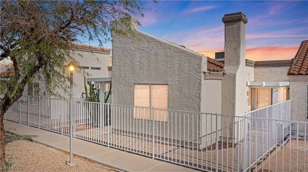 Laughlin, NV 89029,2152 High Dunes LN