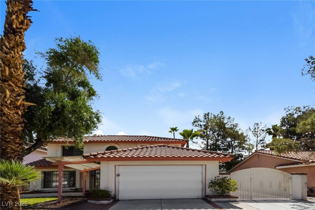 Las Vegas, NV 89117,2924 Pleasant Lake DR