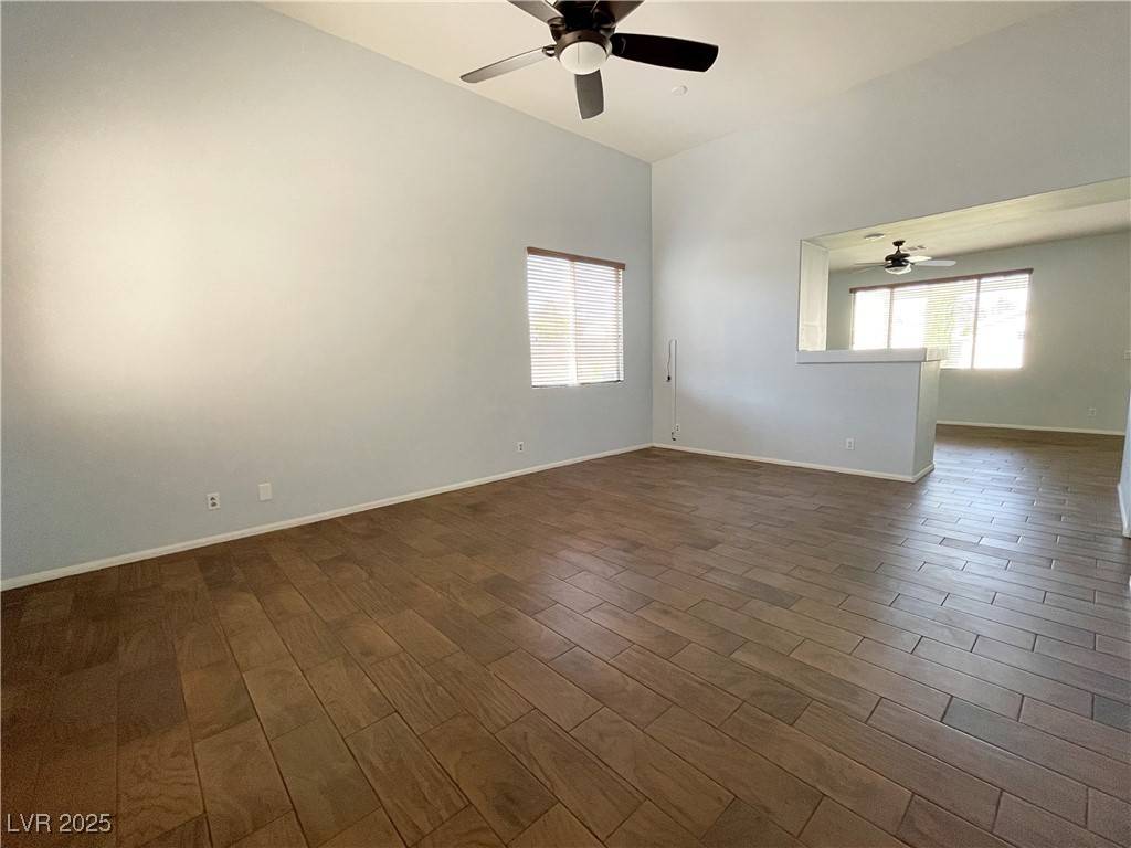 Las Vegas, NV 89123,9411 Hennessy CT
