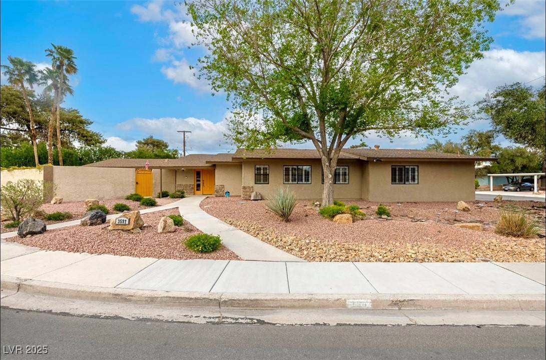 Las Vegas, NV 89169,3597 Cochise LN