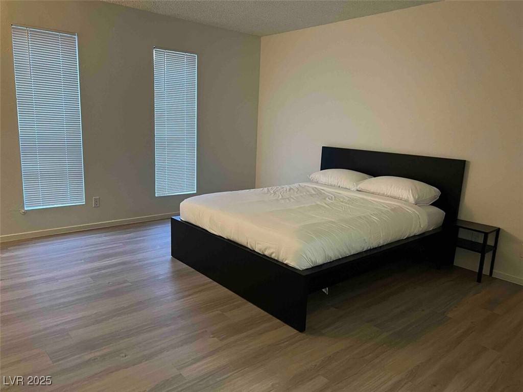 Las Vegas, NV 89109,4640 Koval LN #49B