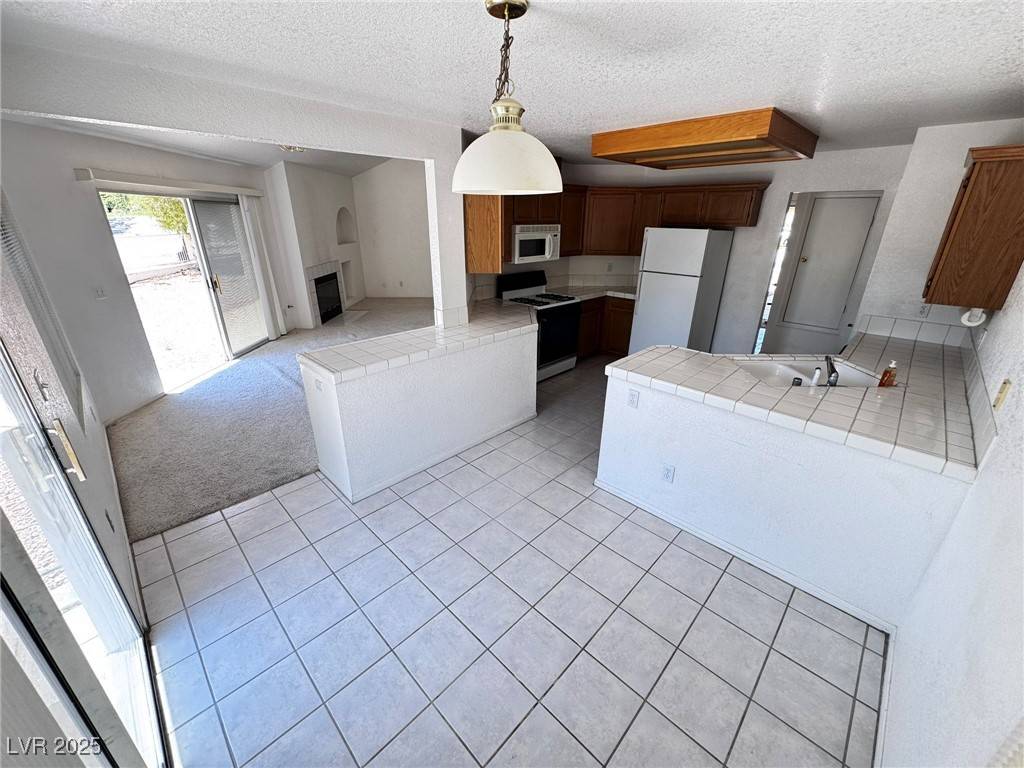 Las Vegas, NV 89149,7273 Vista Bonita DR