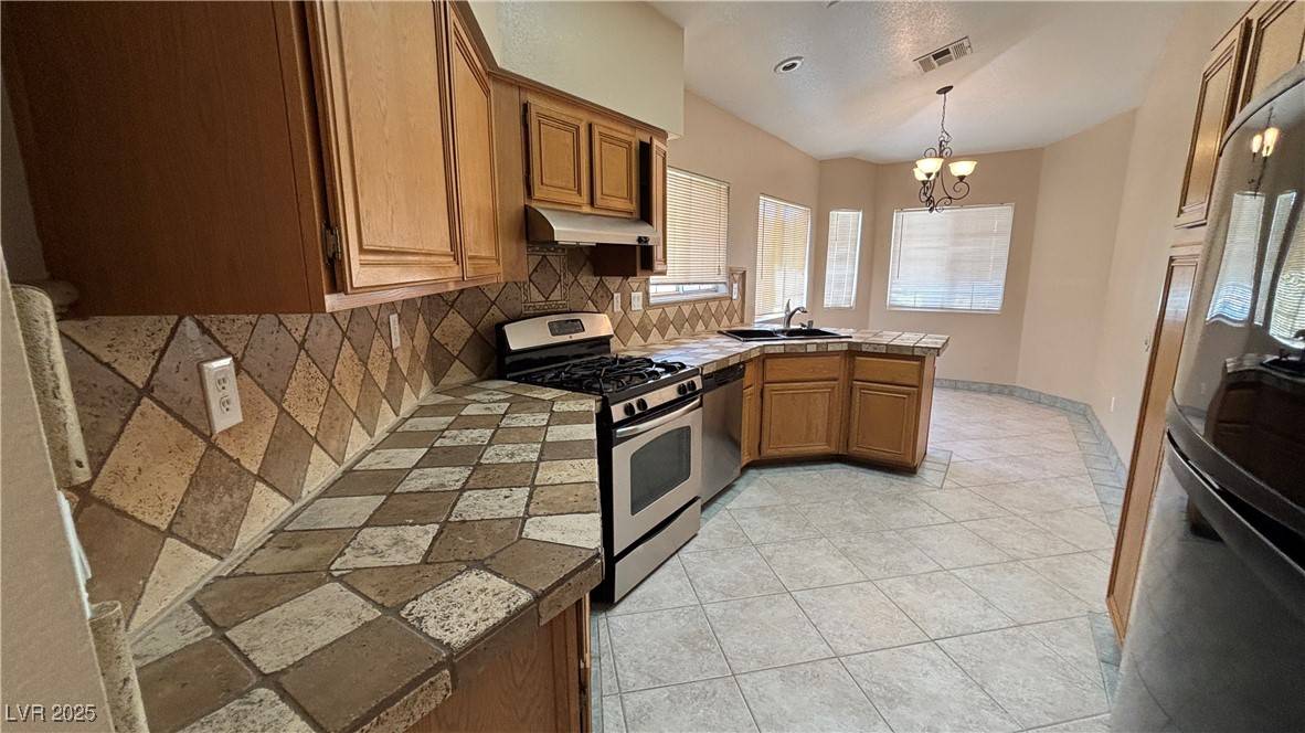 Las Vegas, NV 89123,1081 Overture DR