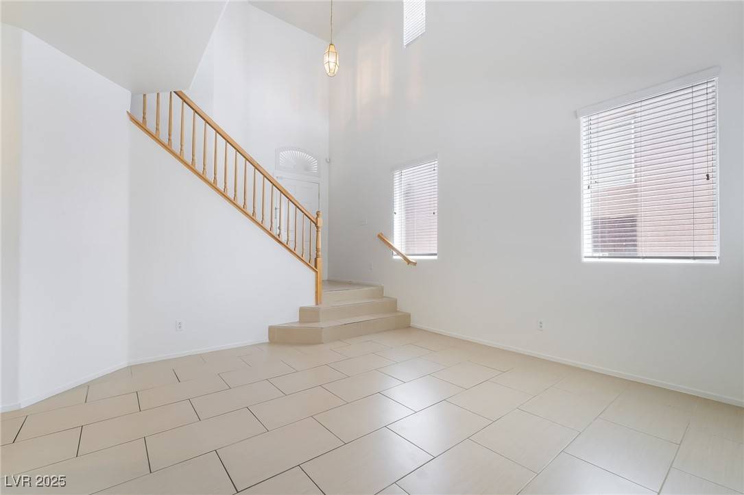 Las Vegas, NV 89122,4935 Gingerlyn ST