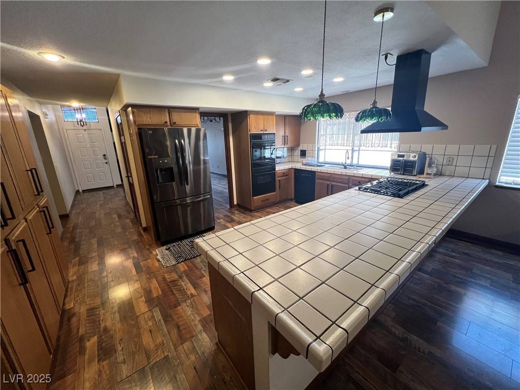 Las Vegas, NV 89119,5242 Dickens DR
