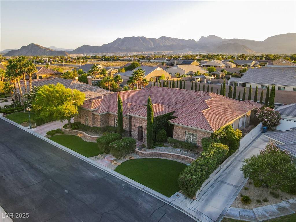 Las Vegas, NV 89149,6120 Kings Brook CT