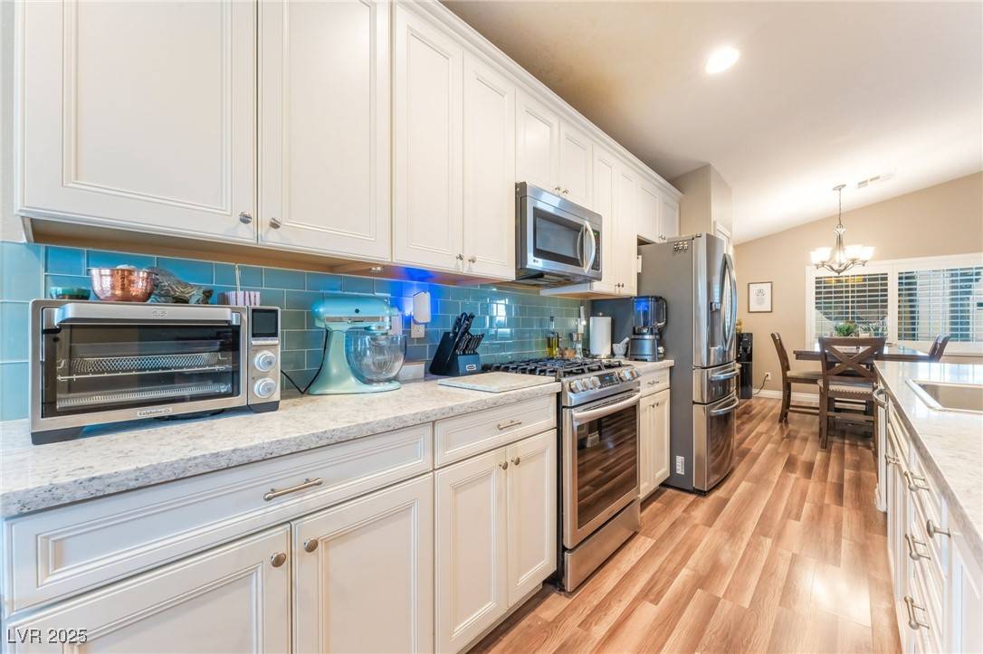 North Las Vegas, NV 89031,5733 Dazzling Sparks ST