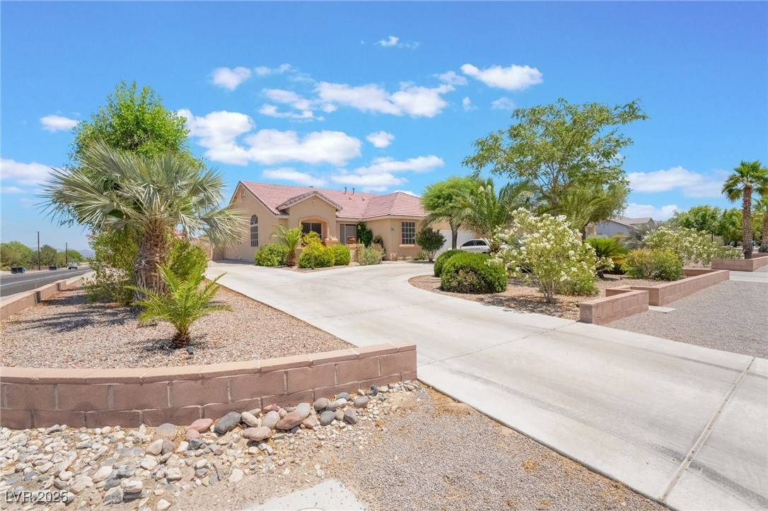 Las Vegas, NV 89143,8808 Homestead RD