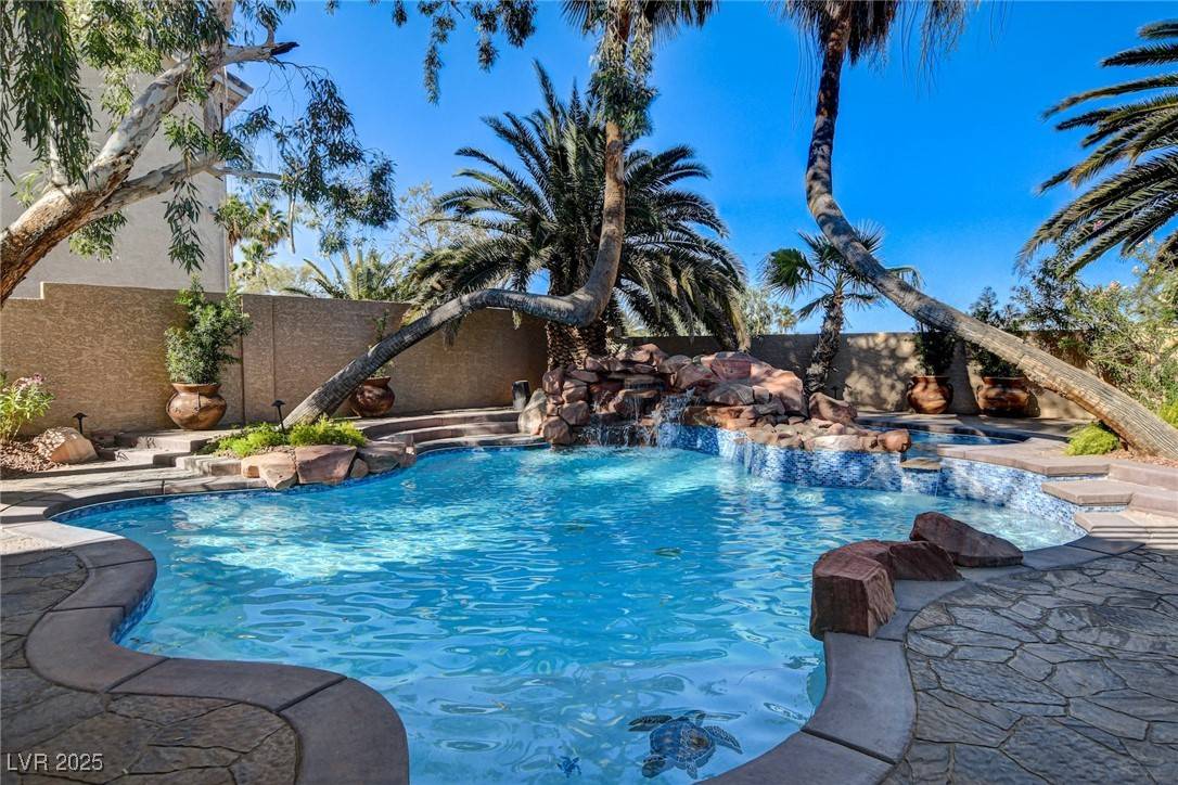 Henderson, NV 89014,902 Cripple Creek CT