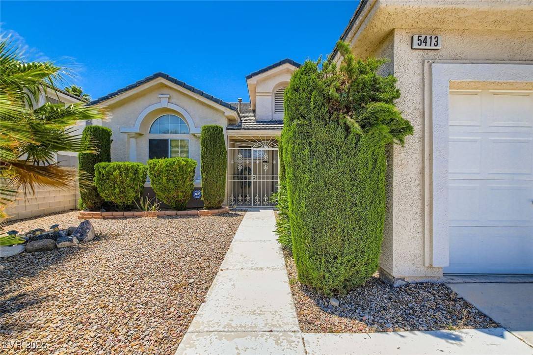 Las Vegas, NV 89130,5413 Flora Spray ST