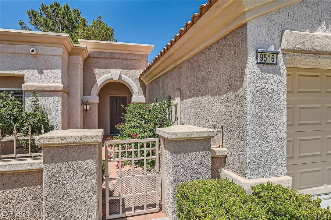 Las Vegas, NV 89134,9516 City Hill CT