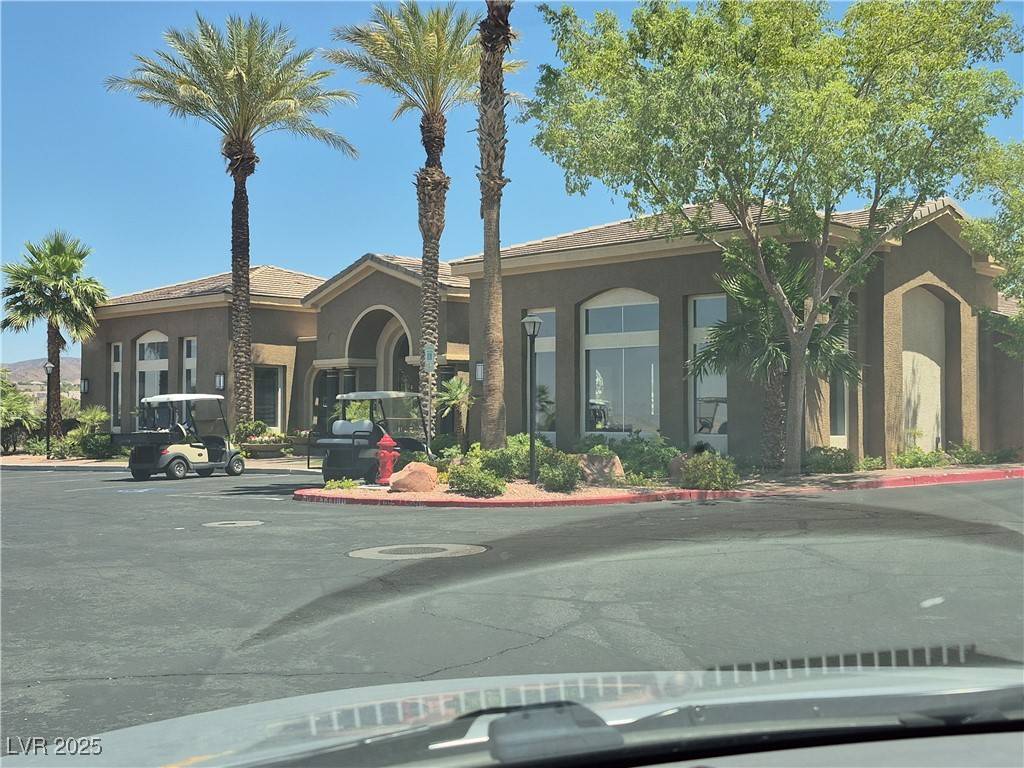Henderson, NV 89052,2900 Sunridge Heights Pkwy #418