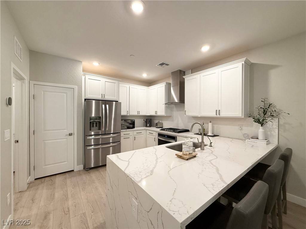 Las Vegas, NV 89138,511 Fairview Hills ST