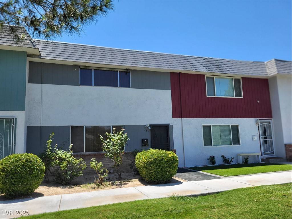 Las Vegas, NV 89121,745 Greenbriar Townhouse WAY
