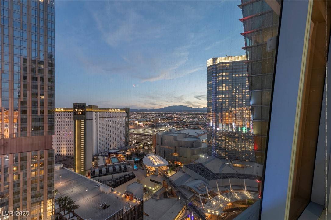 Las Vegas, NV 89158,3722 Las Vegas Boulevard S BLVD #2609