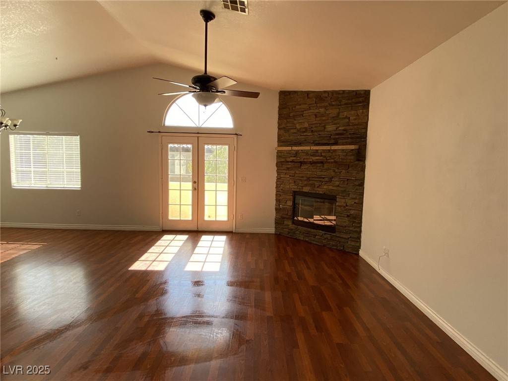 Las Vegas, NV 89145,8301 BOSECK DR #219