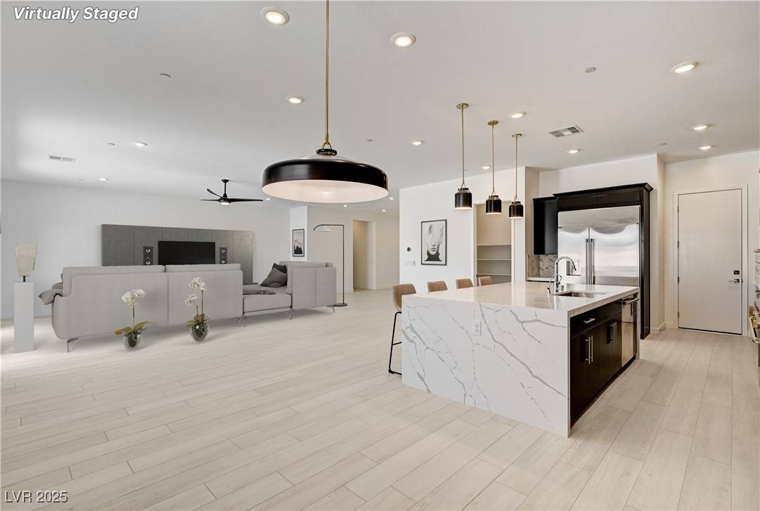 Las Vegas, NV 89149,9486 W Hammer LN