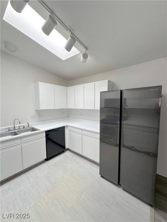 Las Vegas, NV 89106,2105 KENDALL HILL AVE