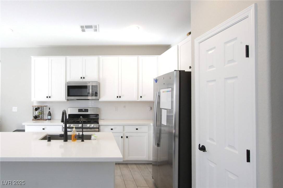 North Las Vegas, NV 89084,7037 Tilligerry ST