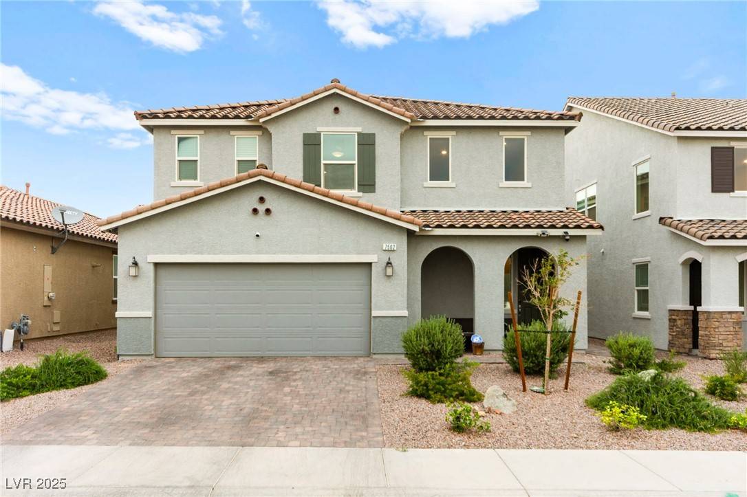 Las Vegas, NV 89113,7502 Lush Oasis AVE