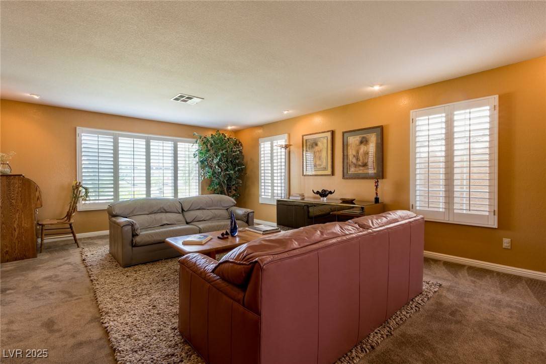 Las Vegas, NV 89147,3738 Amber Lantern CIR