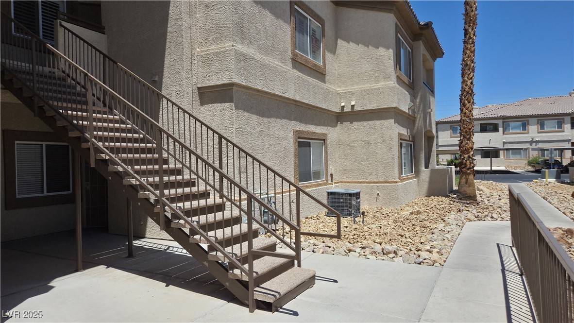 Las Vegas, NV 89147,8725 W Flamingo RD #216