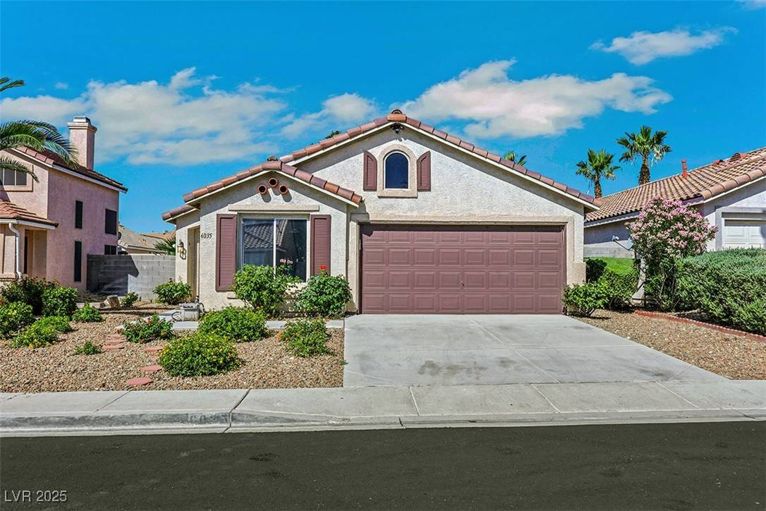 North Las Vegas, NV 89031,6035 Shadow Oak DR