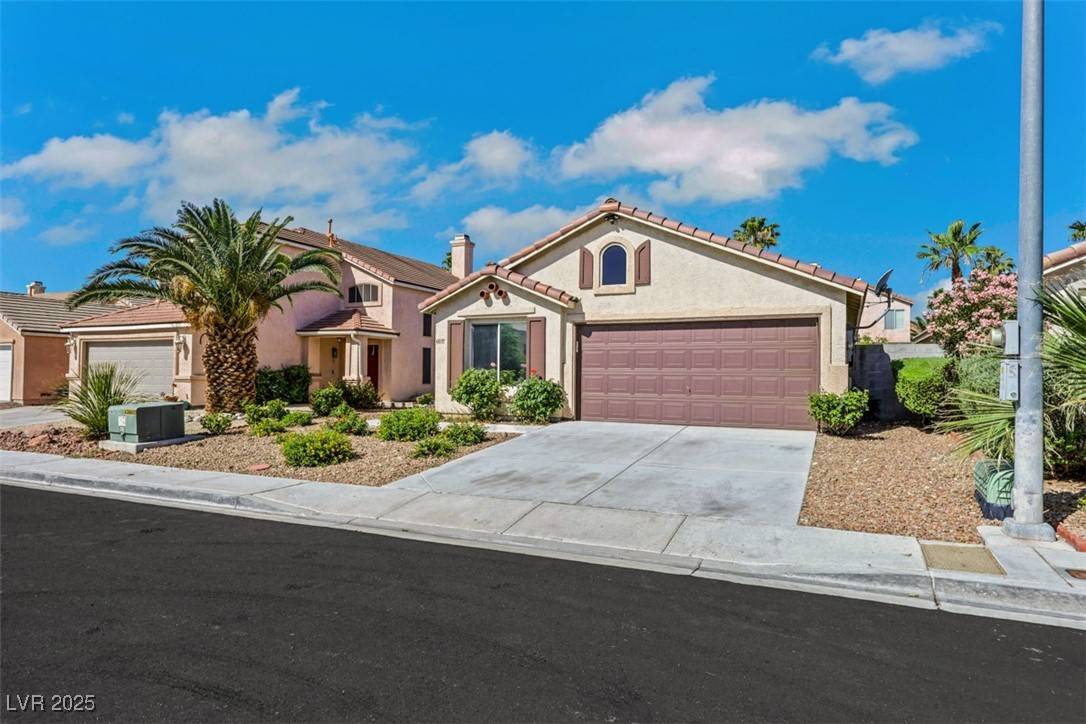 North Las Vegas, NV 89031,6035 Shadow Oak DR
