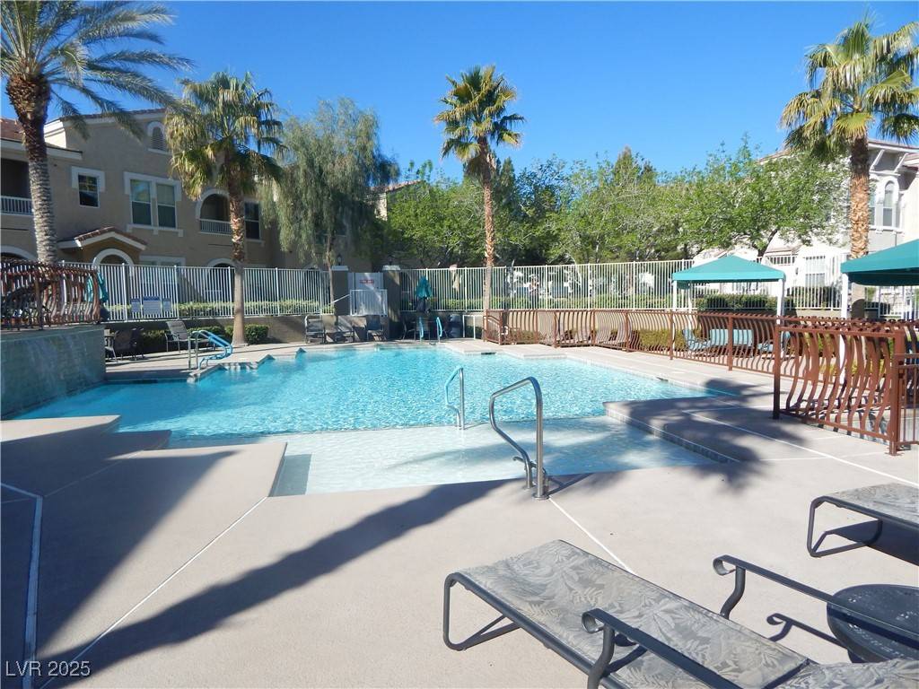 Las Vegas, NV 89147,9975 Peace WAY #1149