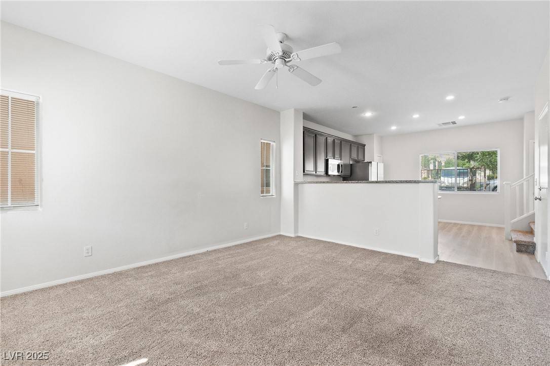 Las Vegas, NV 89148,6315 Yampa River WAY