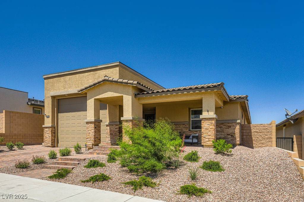Las Vegas, NV 89166,6098 Avery Pointe ST