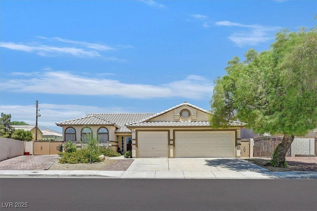 Las Vegas, NV 89130,6920 Haven Hollow AVE