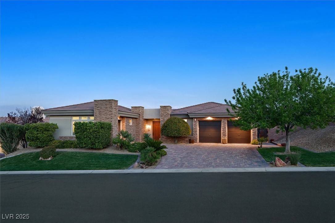 Las Vegas, NV 89135,69 Tapadero LN