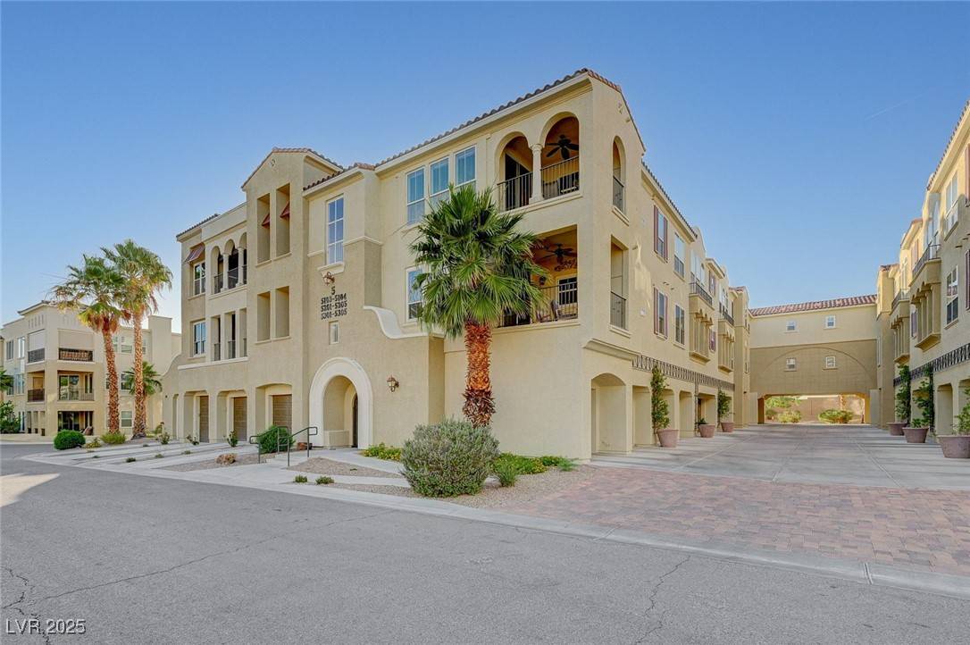 Henderson, NV 89052,2555 Hampton RD #5104