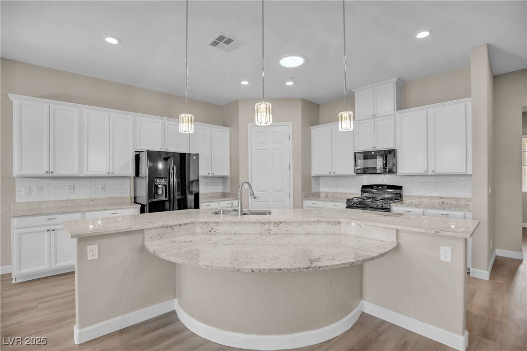 Henderson, NV 89011,665 Look Lively CT